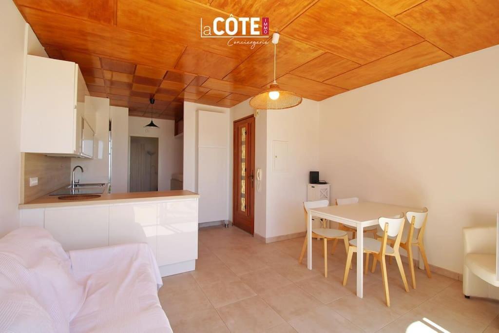 La Apartment *